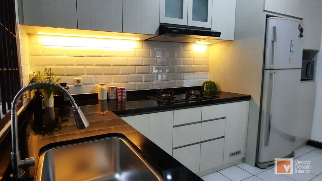 Jasa Interior Kitchen Set Cakung Jakarta Timur